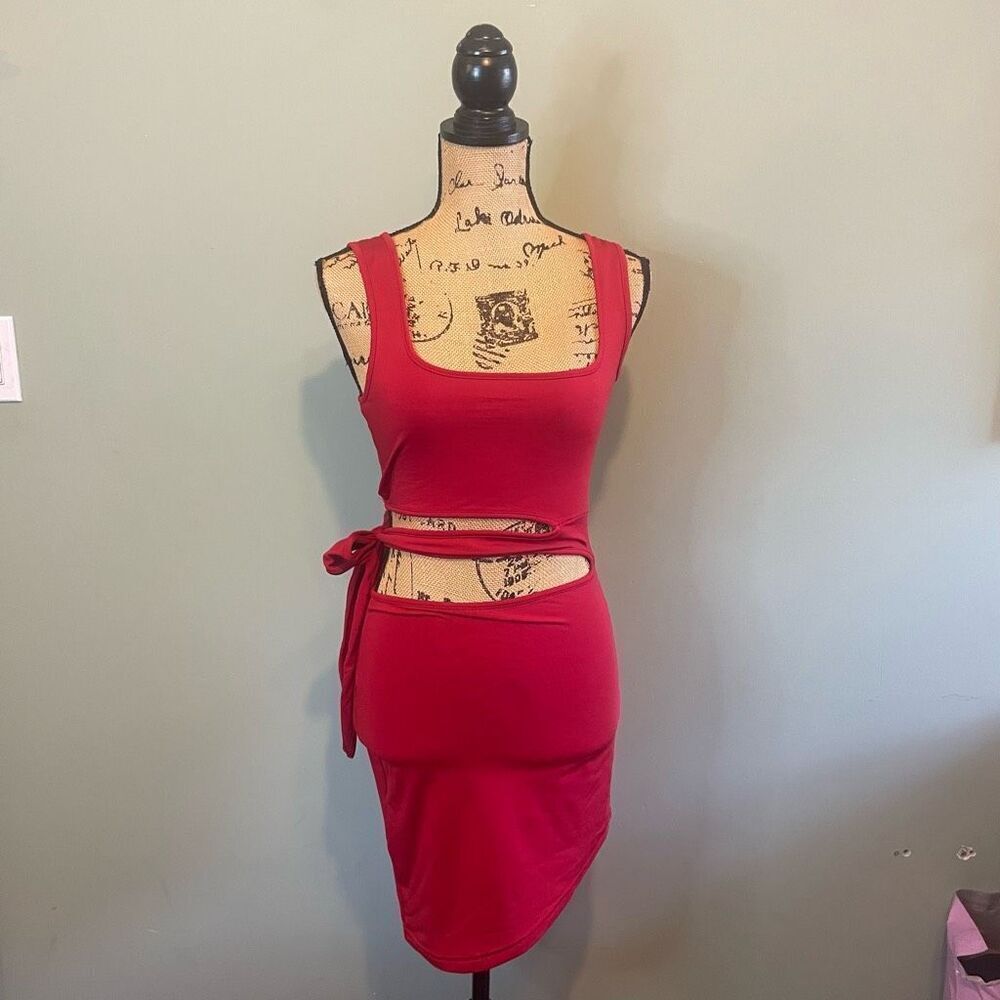 Elegant Red Mini Dress